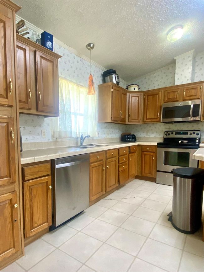 323 Cedar Meadows Ln, House other with 3 bedrooms, 2 bathrooms and null parking in Whitewright TX | Image 5