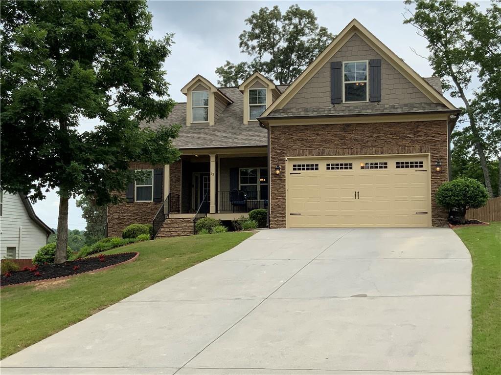 Grand Georgian Ct, Cartersville, GA 30121