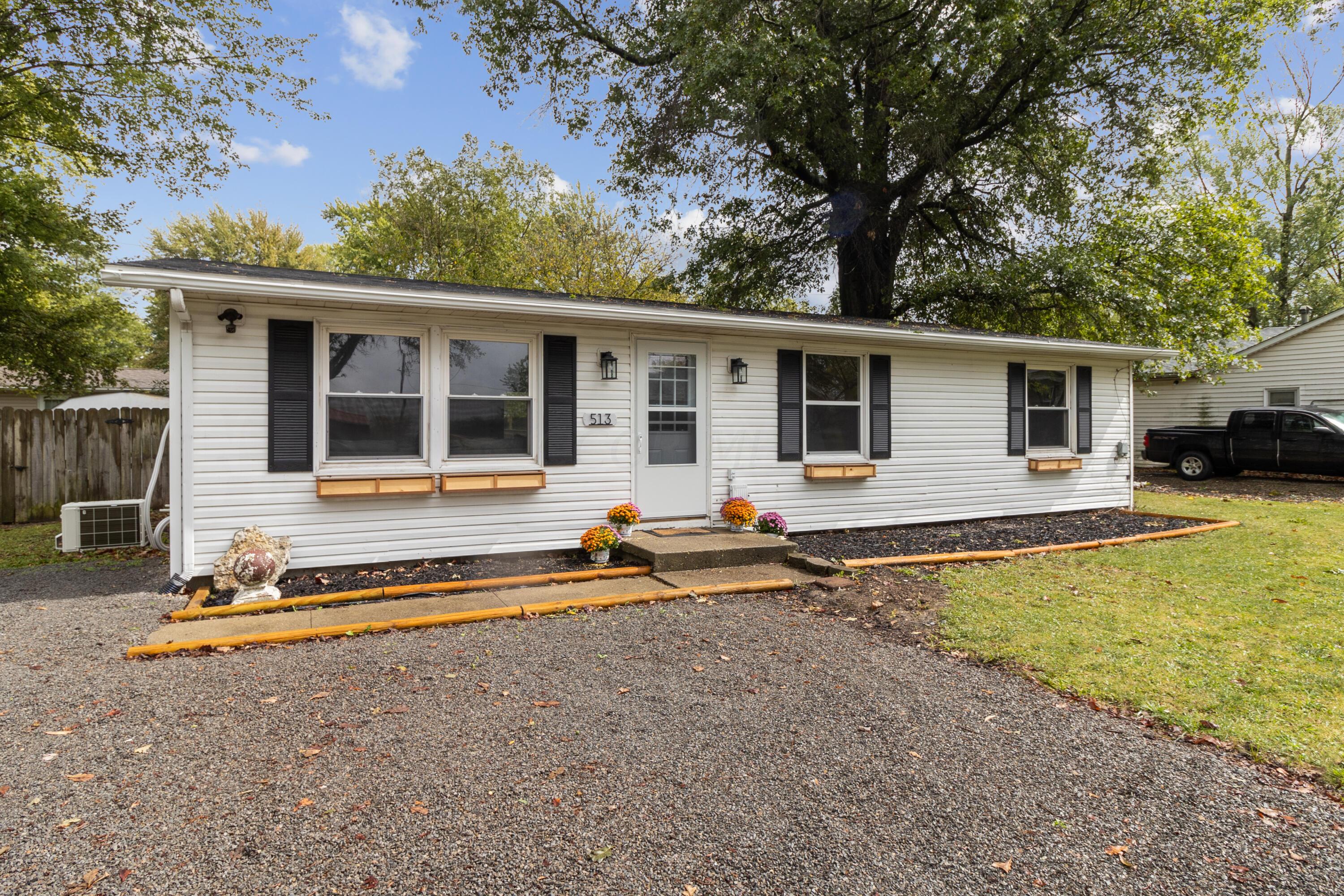 Grand Ave, Russells Point, OH 43348
