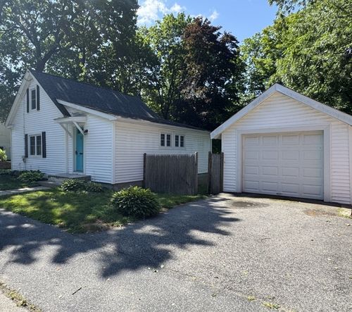 11 Tolman St, Sharon, MA, 02067-2109 | Card Image
