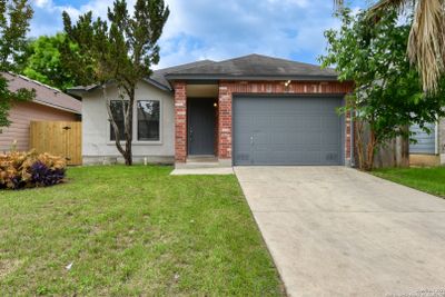 9838 Lauren Mist, House other with 3 bedrooms, 2 bathrooms and null parking in San Antonio TX | Image 1