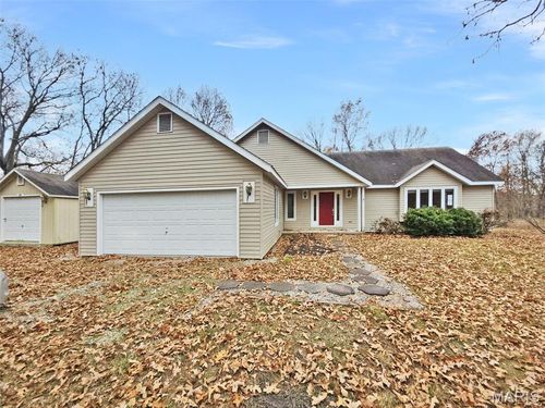 31365 Haddon Pl, Edwards, MO, 65326-3509 | Card Image