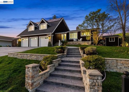 976 Richard Ln, Danville, CA, 94526-2916 | Card Image