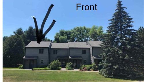 8-8 Hideaway Ln, Williston, VT, 05495-9401 | Card Image