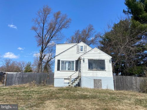 8628 Central Ave, Landover, MD, 20785-4866 | Card Image