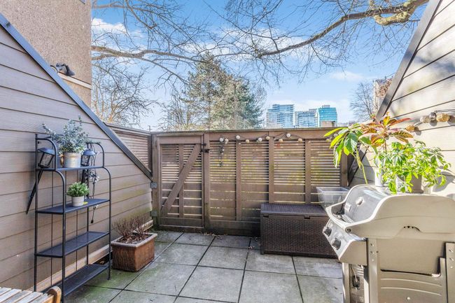 681 Moberly Road, Townhouse with 3 bedrooms, 1 bathrooms and 1 parking in Vancouver BC | Image 3