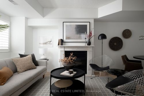 119-208 Niagara St, Toronto, ON, M6J3W5 | Card Image