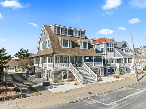 809 S Ocean Avenue, Seaside Park, NJ, 08752 | Card Image