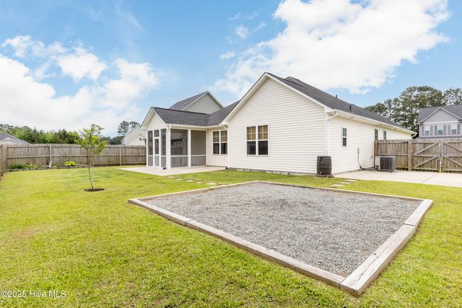 712 Ashley Meadow Ln, House other with 3 bedrooms, 2 bathrooms and 2 parking in Jacksonville NC | Image 25