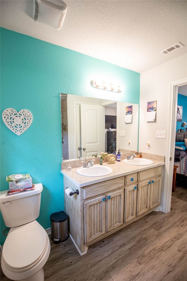 214 El Lago Rd, House other with 3 bedrooms, 2 bathrooms and null parking in Chico TX | Image 11