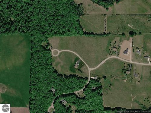 6 Horseshoe Trl, Petoskey, MI, 49770 | Card Image