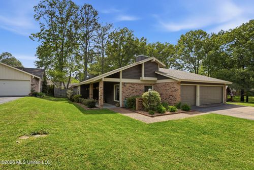 7 Starling Sq, Clinton, MS, 39056-3547 | Card Image