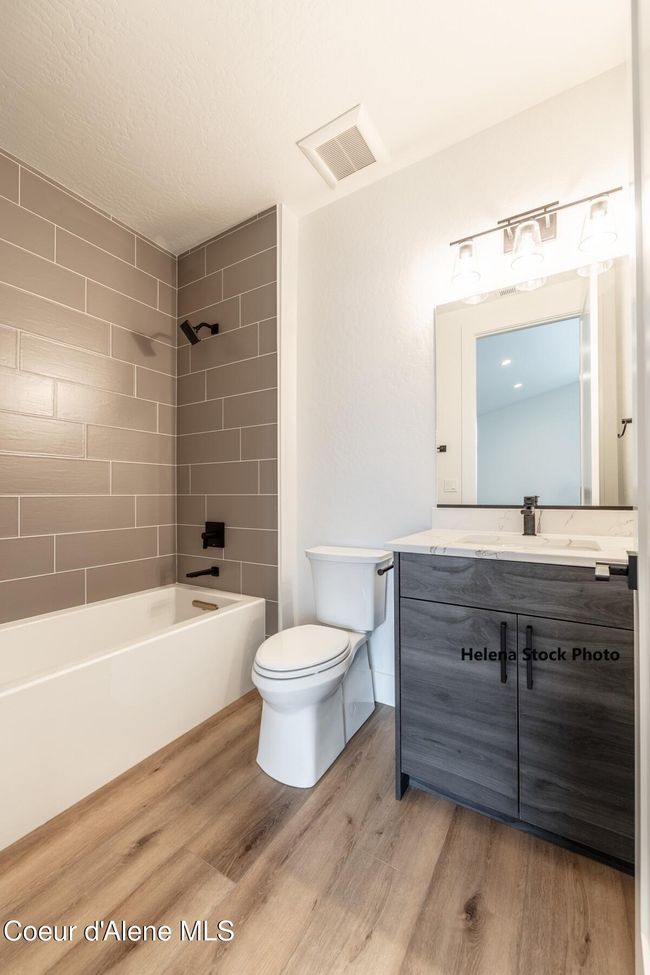 6414 W Frehley Way, House other with 5 bedrooms, 3 bathrooms and null parking in Rathdrum ID | Image 31