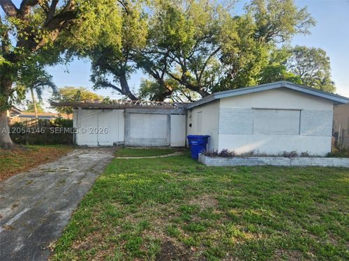 6331 Harding St, Hollywood, FL, 33024-4102 | Card Image