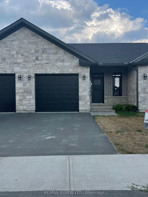 7 Vaughn Crt, Belleville, ON, K8N0R7 | Card Image