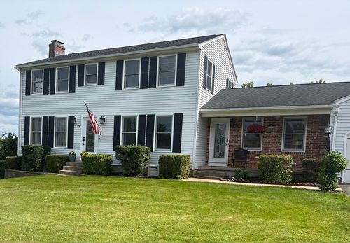 35 Anvil St, Feeding Hills, MA, 01030-1533 | Card Image