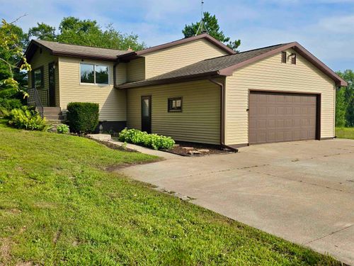 10255 Jason Ave, Sparta, WI, 54656-4469 | Card Image