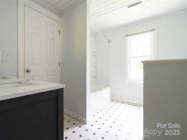 250 Oakdale St, House other with 2 bedrooms, 1 bathrooms and null parking in Brevard NC | Image 23