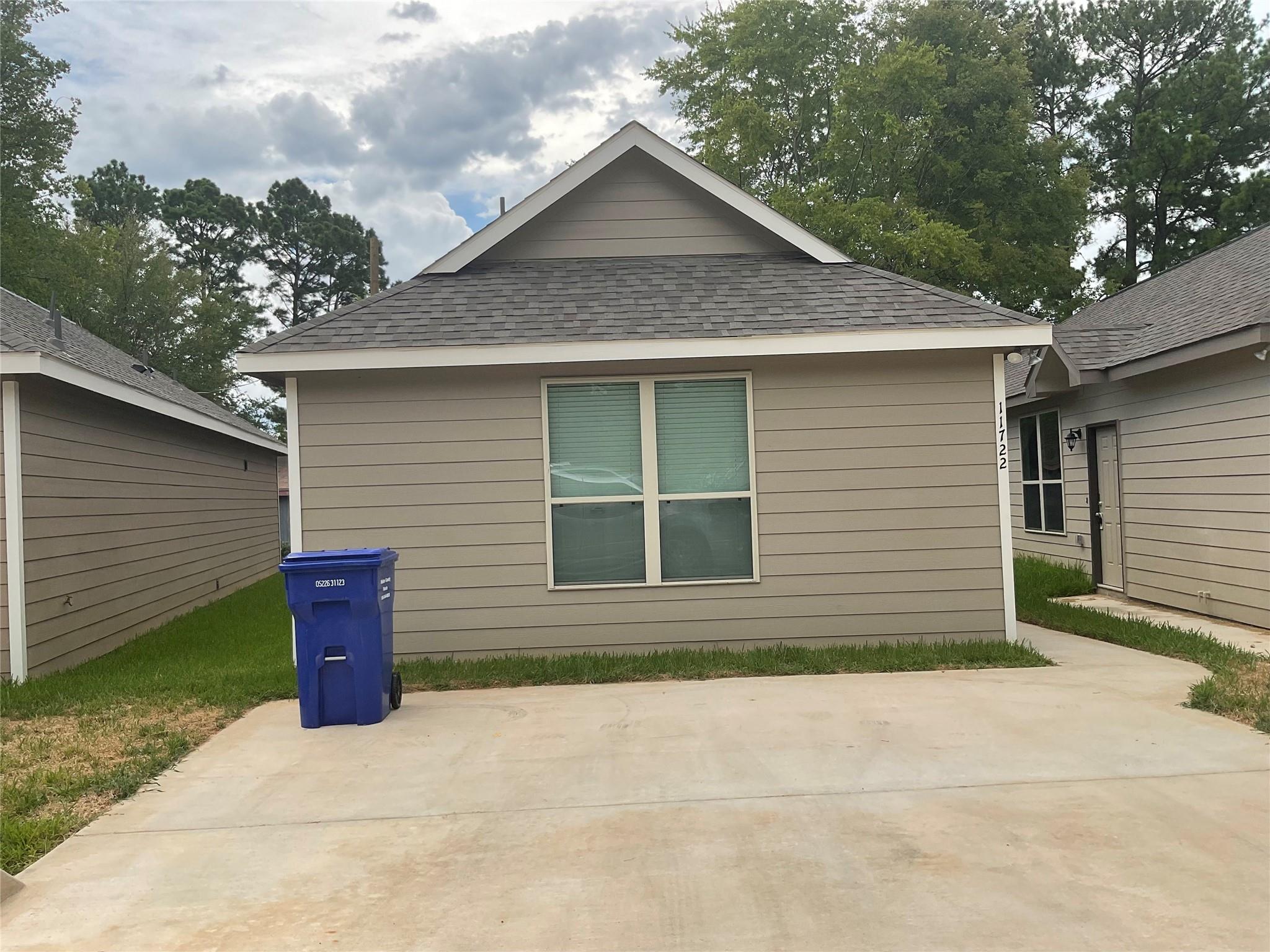Residential in Willis