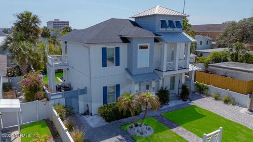 427 6th St N, Jacksonville Beach, FL, 32250-5629 | Card Image