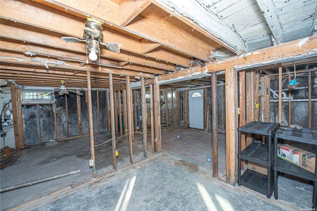 2 Clyde Pl, House other with 3 bedrooms, 2 bathrooms and null parking in Kings Park NY | Image 19