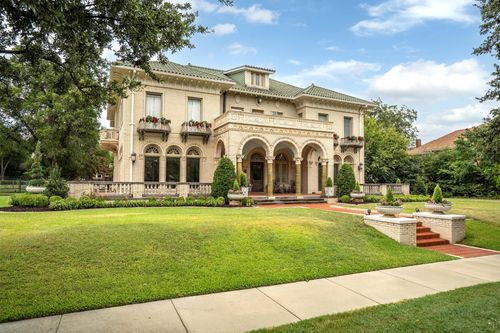 1001 Elizabeth Blvd, Fort Worth, TX, 76110-2618 | Card Image