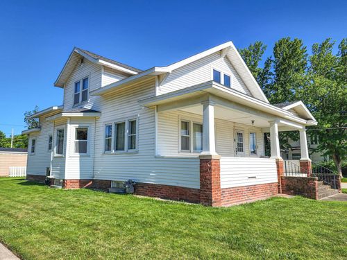 508 New Street, Manchester, IA, 52057 | Card Image
