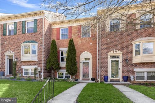 79 Valley Ridge Loop, Cockeysville, MD, 21030-4372 | Card Image