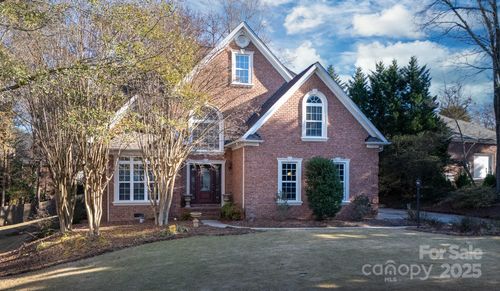307 Abingdon Way, Fort Mill, SC, 29715 | Card Image