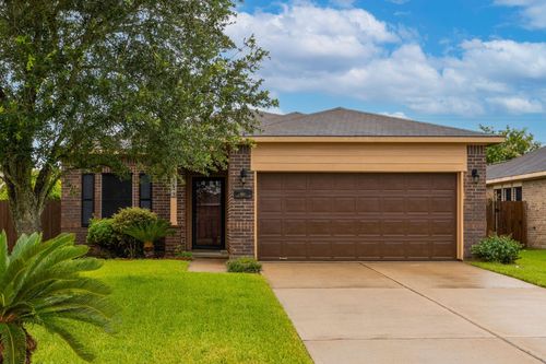 814 Mills Creek Ln, La Marque, TX, 77568-5659 | Card Image