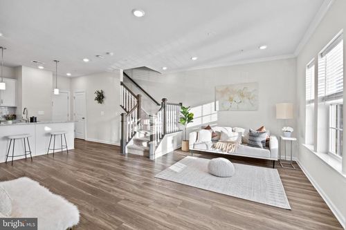 5936 Forum Sq, FREDERICK, MD, 21703-2890 | Card Image