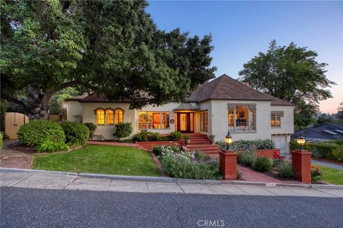 1836 Crestmont Ct, Glendale, CA, 91208-2620 | Card Image