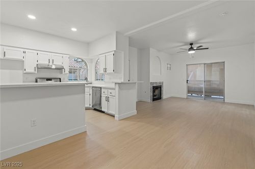 apt-2116-2251 Wigwam Pkwy, Henderson, NV, 89074-6239 | Card Image