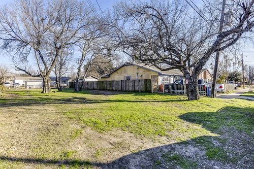 4036 Pringle Dr, Dallas, TX, 75212-1233 | Card Image