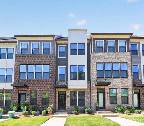 948 Broad River Ln, Charlotte, NC, 28211-1793 | Card Image