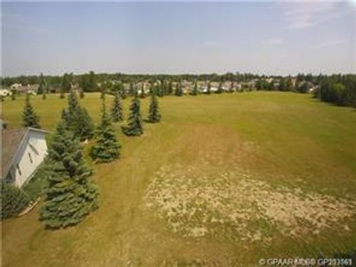 9328 Wedgewood Drive S Drive, Wedgewood, AB, T8W2G7 | Card Image