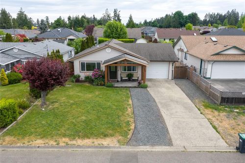 740 Phillips St, Parksville, BC, V9P1A7 | Card Image