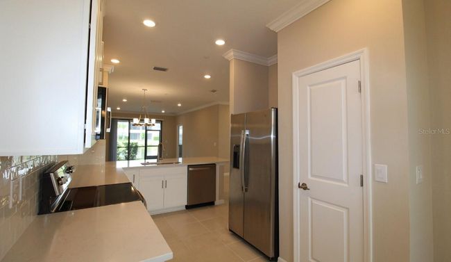Kitchen | Image 4