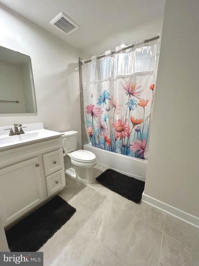 17 Perspective Pl, House other with 3 bedrooms, 3 bathrooms and null parking in HEDGESVILLE WV | Image 41