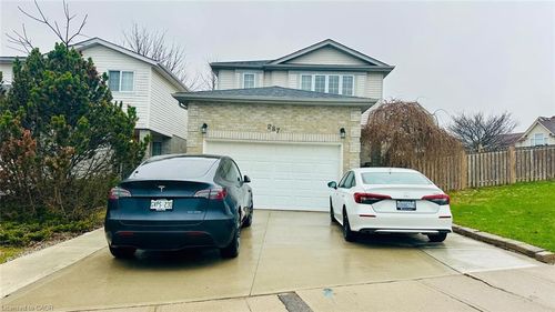lower-287 Resurrection Dr, Kitchener, ON, N2N3H4 | Card Image