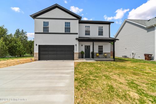 9300 River Trail Dr, Louisville, KY, 40229-5247 | Card Image