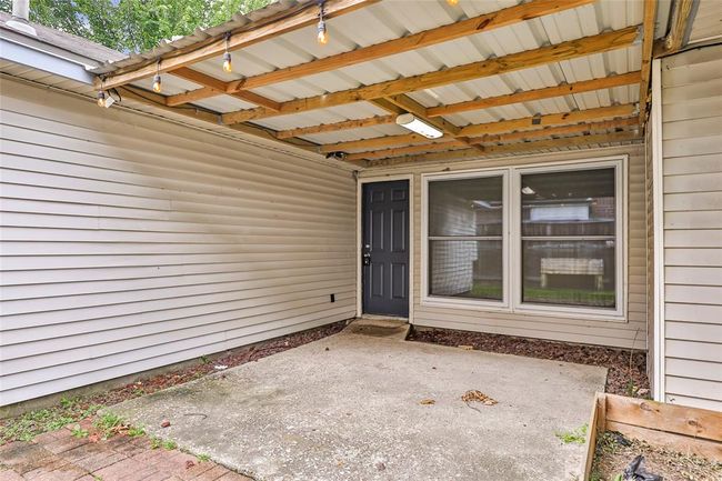 Nice patio area for relaxing and grilling ! | Image 27