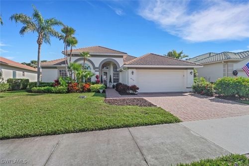 8768 Mustang Island Cir, NAPLES, FL, 34113-1640 | Card Image