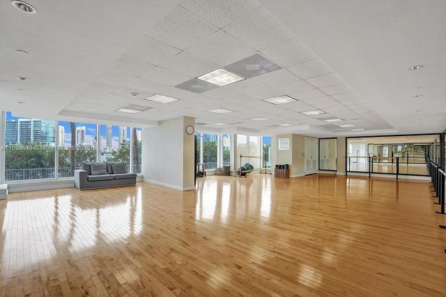APT-2607 - 3201 Ne 183 Rd St, Condo with 3 bedrooms, 3 bathrooms and null parking in Aventura FL | Image 67