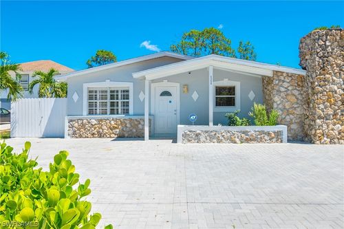 5350 Catts St, NAPLES, FL, 34113-7853 | Card Image