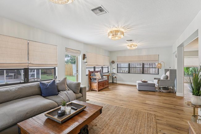 9830 Oak Trl, House other with 3 bedrooms, 3 bathrooms and null parking in Sebastian FL | Image 53