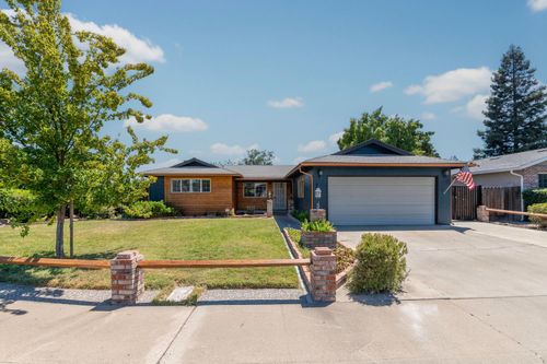 3216 Coventry Way, Modesto, CA, 95350 | Card Image