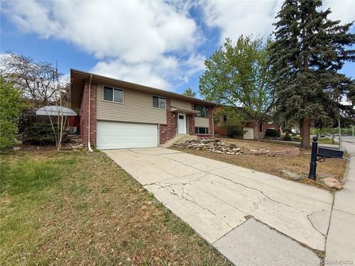 1437 S Yank St, Lakewood, CO, 80228-3860 | Card Image