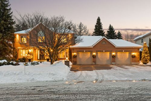 2 Eagle Chase Court, Barrhaven, ON, K2J3N5 | Card Image