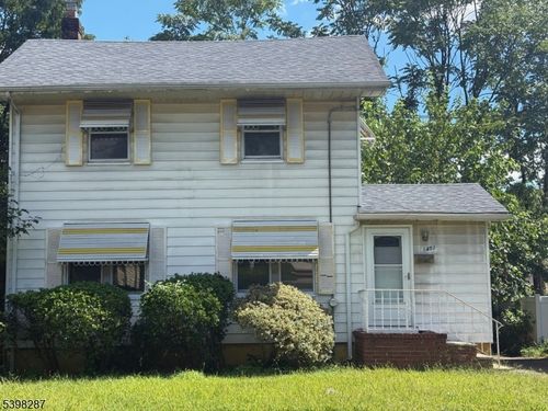 1451 Bond St, Hillside, NJ, 07205-1660 | Card Image